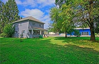 2nd image of 4079 Tolt Ave