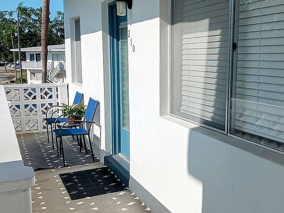 5th image of 8125 112th St APT 210