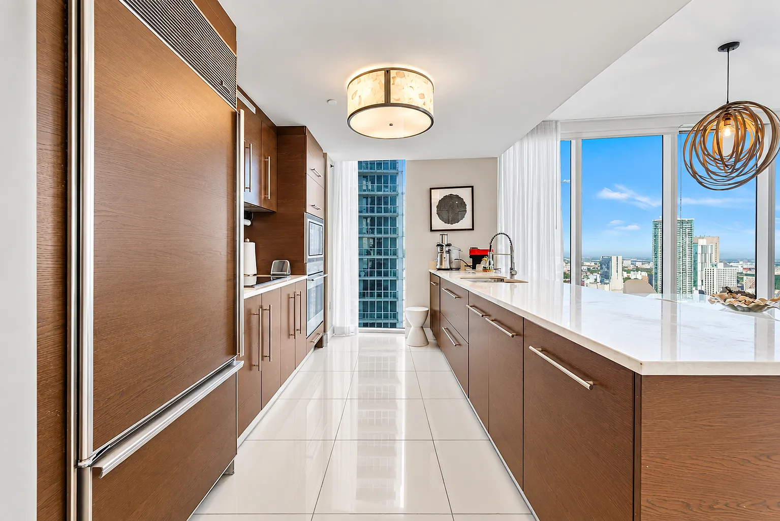 2 bed, 1168 sqft, $6,000 — Photo 2
