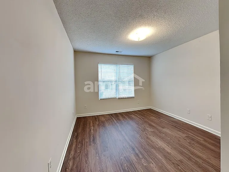 750 Ashland Park Way — Photo 17