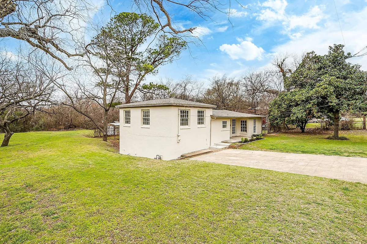 Building Photo - 5437 Sam Calloway Rd