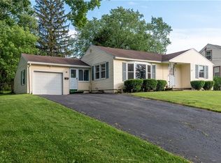 11 Grace Ter, New Hartford, NY 13413