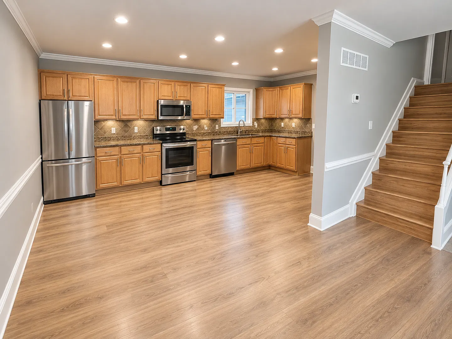 Coming Soon - Single Family Home in Severna Park with large yard — Photo 3