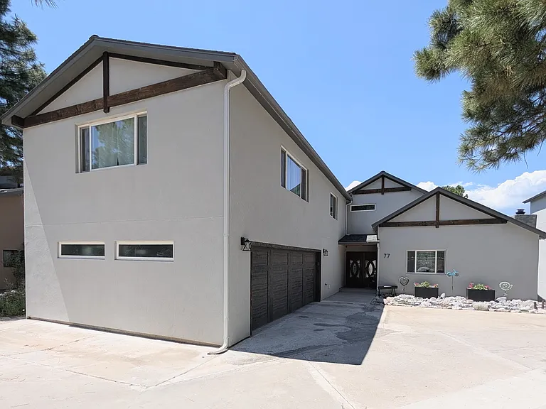 77 Whispering Pines Cir — Photo 44