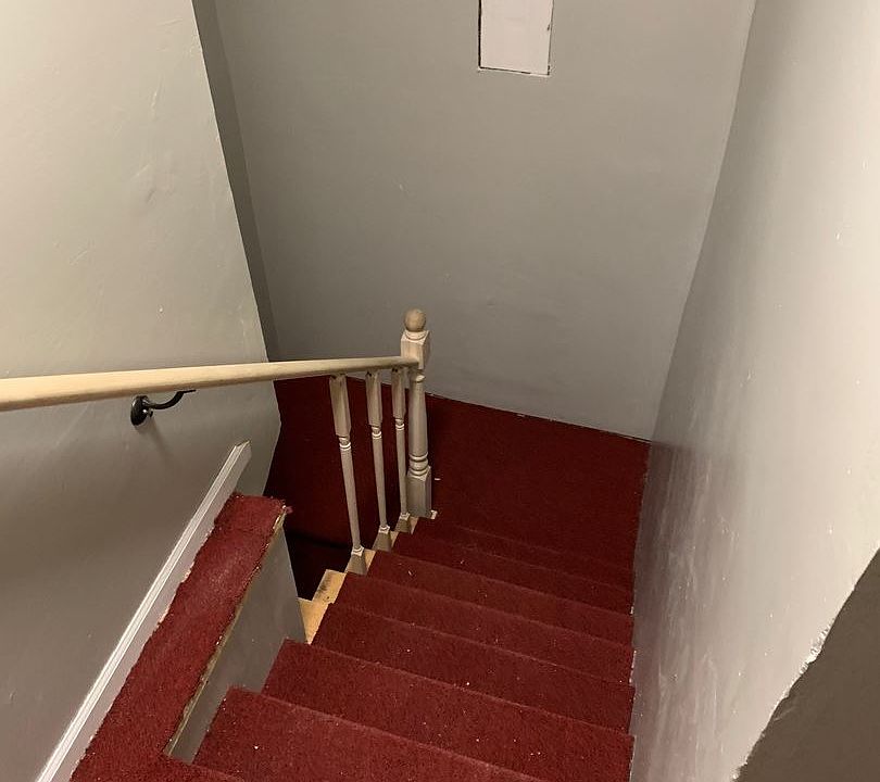 1st image of 452 S Main St APT 06