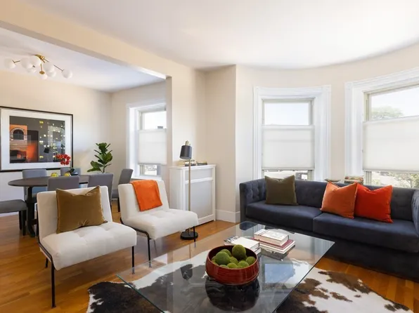 152 Harvard St APT 4, Brookline, MA 02446