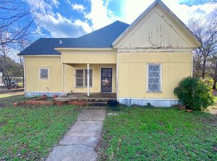 513 SW 16th St, Mineral Wells, TX 76067