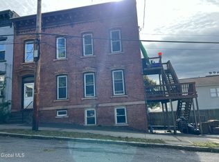 8 Harrison Ave, Rensselaer, NY 12144