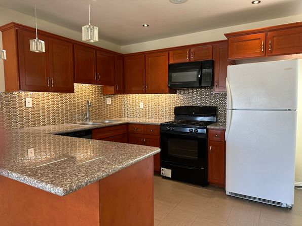 25514 Narbonne Ave #2