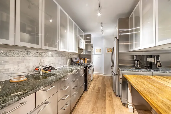 Sold by Brown Harris Stevens | media 6