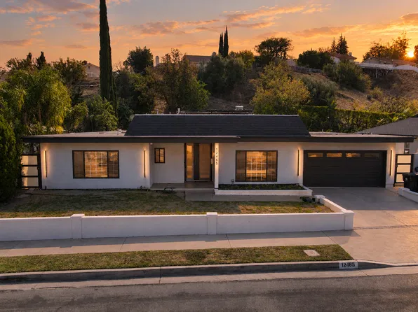 12465 Bradford Pl, Granada Hills, CA 91344
