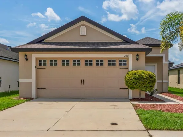 2211 Caspian Dr, Lakeland, FL 33805