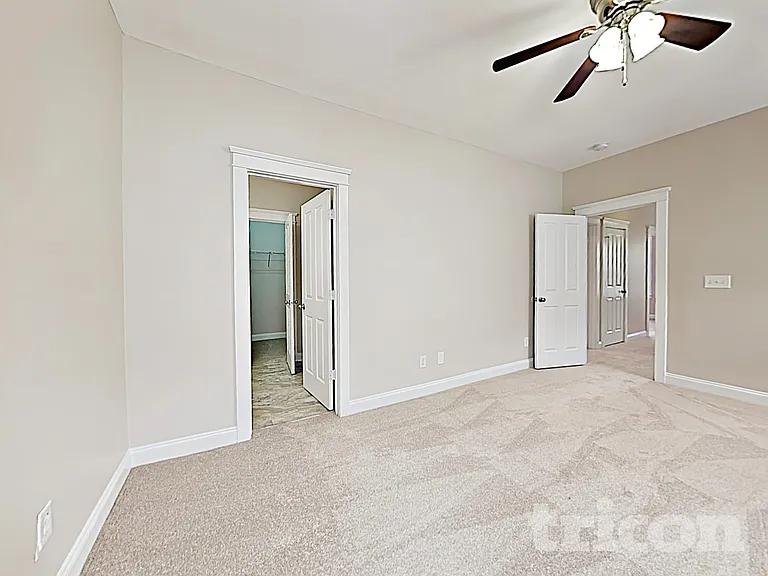 6723 Dunton St — Photo 9