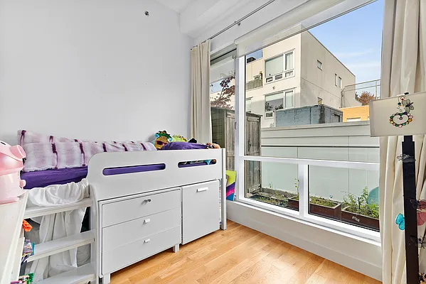 Sold by Compass | media 6