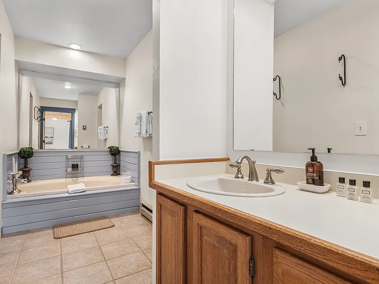 Ensuite Bathroom #3 | Mini Bathroom Tub | 2nd Level