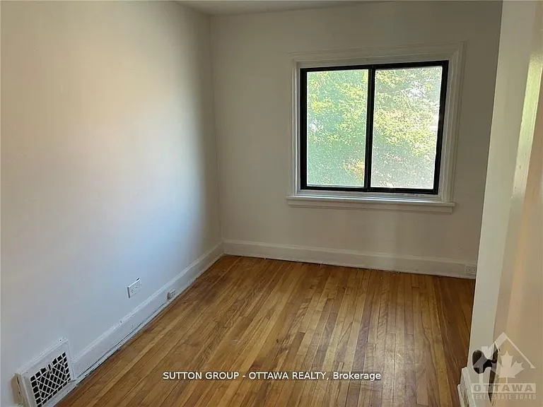 50 Armstrong St — Photo 10