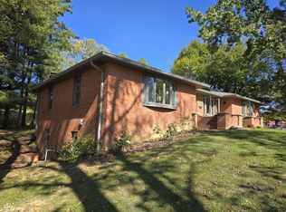 5320 W 200 S, Columbus, IN 47201