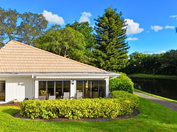 406 Bridgewood Court, Boca Raton, FL 33434