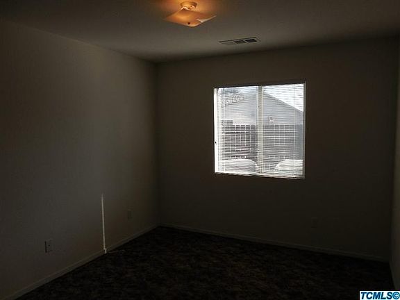 5th image of 393 Canal Ct