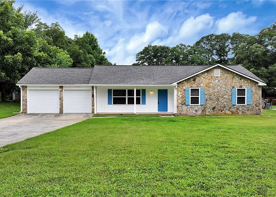 649 Oakland Way