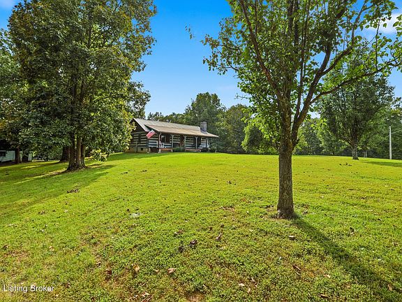 5th image of 9883 Benson Pike