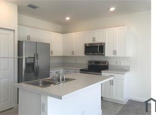 278 NE 208th Ter, Miami, FL 33179