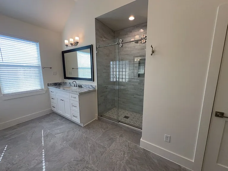 10607 Enclave Shadows Ct — Photo 11