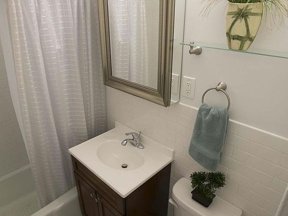 3rd image of 175 W 87th St APT 25G
