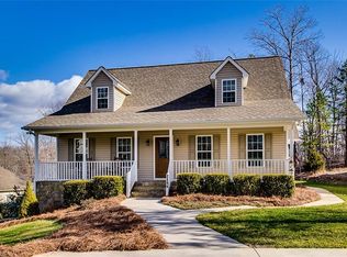 2586 Butterfly Trl, Randleman, NC 27317