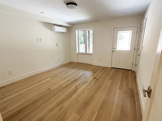 Living room, photo 3