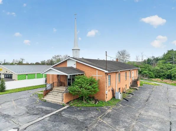 5687 Buckwheat Rd, Milford, OH 45150