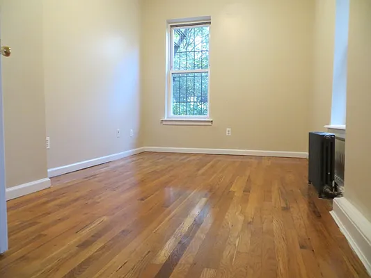 Rented by David W Realty Inc | media 8