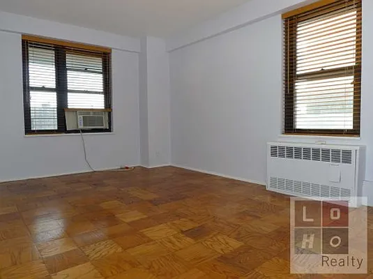 Sold by LoHo Realty | media 15