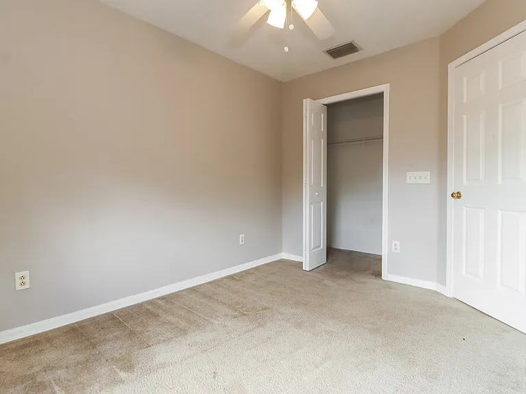 10330 Avelar Ridge Dr — Photo 13