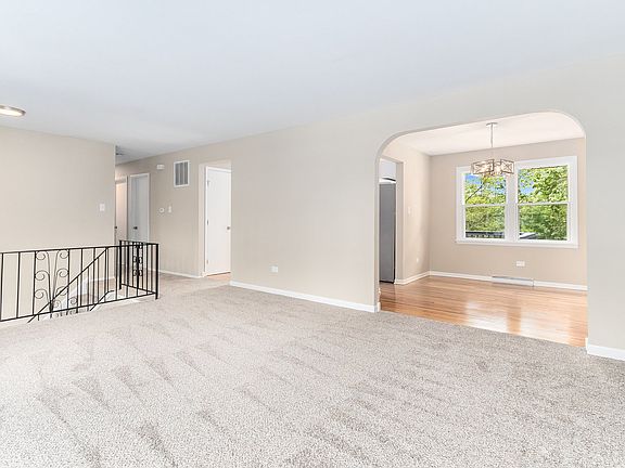 4th image of 13828 86th Ave