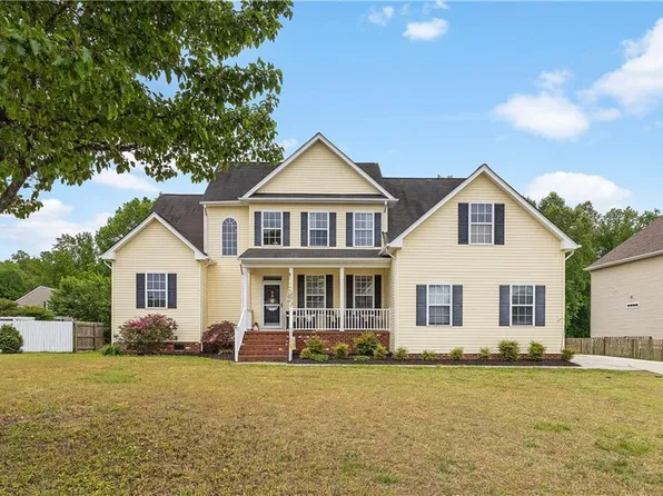 11072 Wythe Dr, Windsor, VA 23487