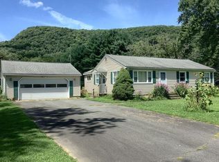 15 Ward Ave, South Deerfield, MA 01373