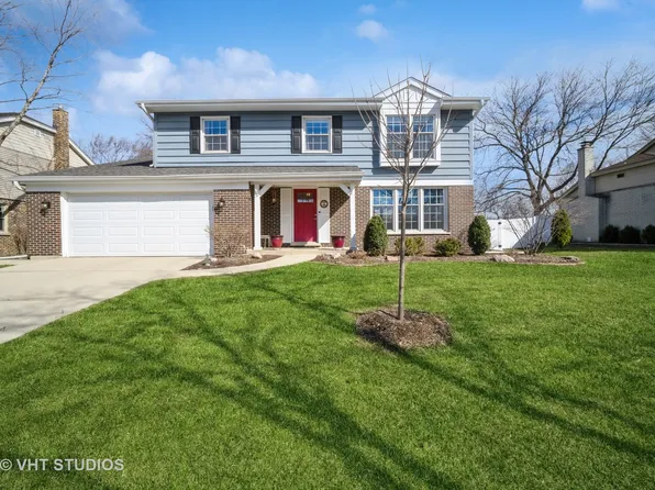 3650 Russett Ln, Northbrook, IL 60062