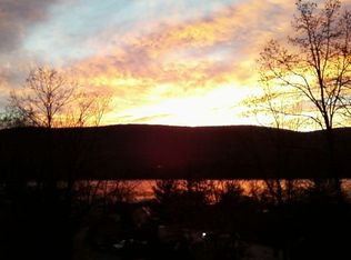 6 Old State Rd TRAILER 121, Highland Falls, NY 10928