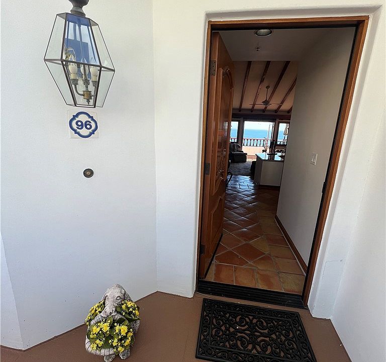 74 Camino De Flores Avalon CA Zillow