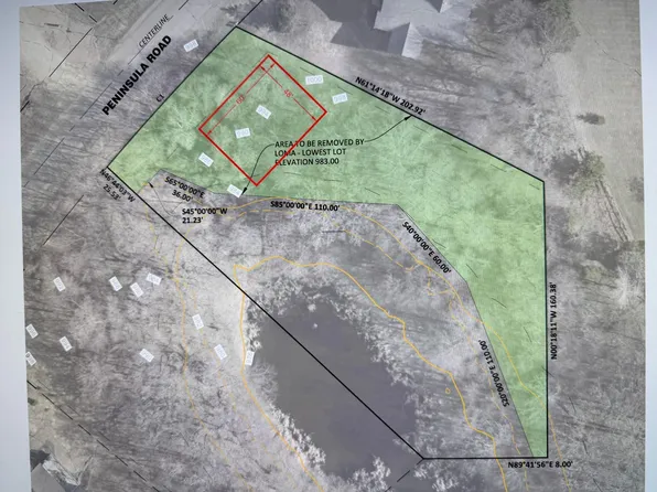 1154 Peninsula Rd, New Richmond, WI 54017