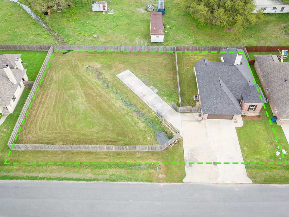 1st image of 114 Braxton Dr