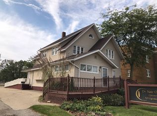207 E Market St, Nappanee, IN 46550