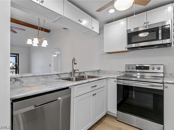 5th image of 1141 Gleason Pkwy APT 104