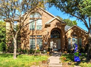 2708 Meadow Glen Dr, Flower Mound, TX 75022