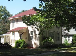 1219 6th St, Perry, IA 50220