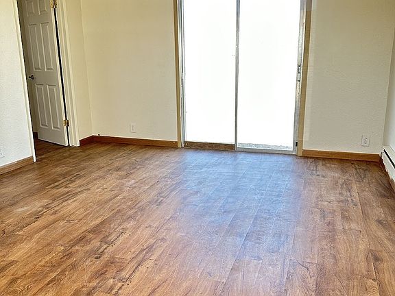 4th image of 1070 W Us Highway 50 Unit A
