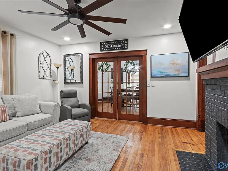 603 Prospect Dr SE — Photo 9