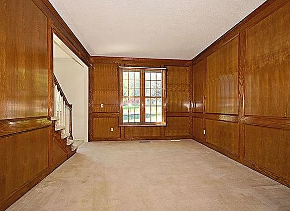 3rd image of 7507 N Ava Ave