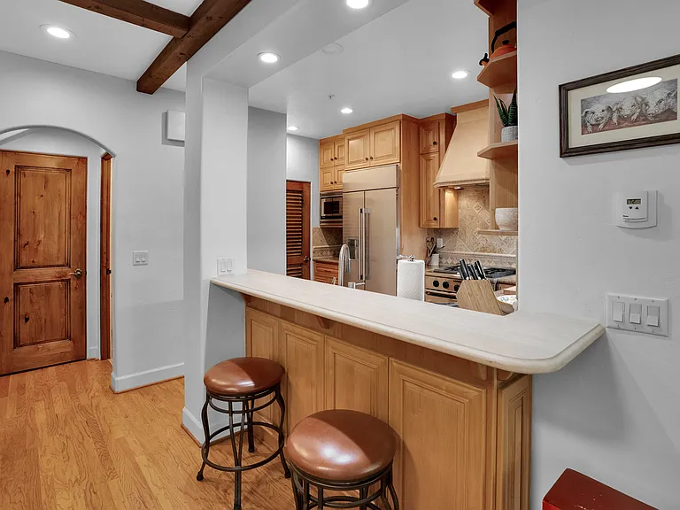 Breakfast Bar